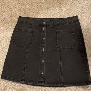 Hot topic button up skirt